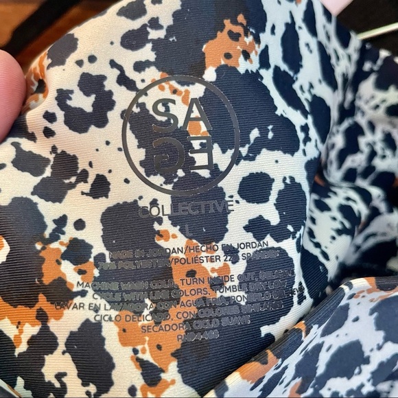 Printed Leggings - Large - Picture 5 of 5